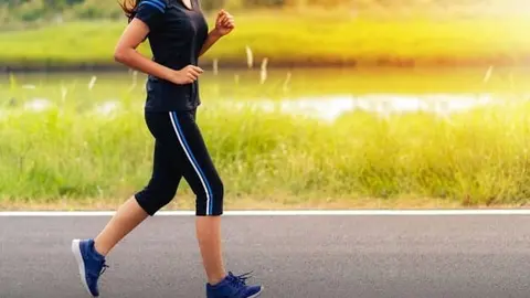 Chica haciendo deporte