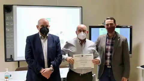 Entrega diplomas UNED Senior Benavente