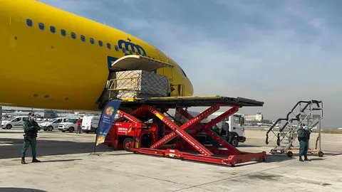 Avión Correos Cargo-Ayuda a Ucrania