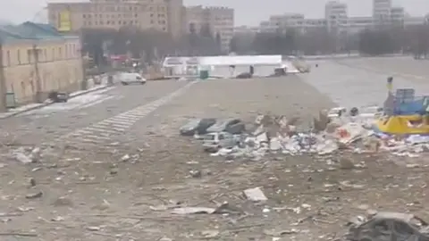 Así quedó el Ayuntamiento de Jarkov tras los bombardeos