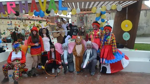 Vecinos de Roales del Pan disfrazados