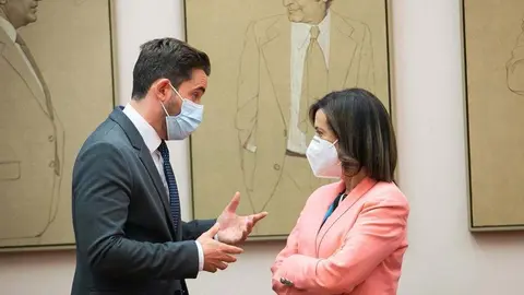 PSOE Zamora. Antidio Fagúndez y Margarita Robles en Congreso Diputados 08-03-2022