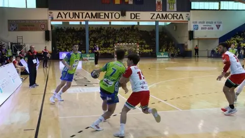 BalonmanoZamora00002