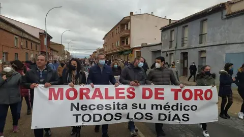 Protesta sanitaria en Morales de Toro. Fotografía: PSOE de Zamora