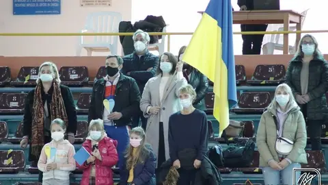 Homenaje a Ucrania en el pabellón Ángel Nieto