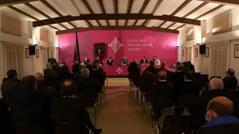 Asamblea del Cristo del Amparo. Foto Marcos Vicente