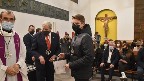 Jesús en su Tercera Caída (26)