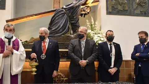 Jesús en su Tercera Caída (32)