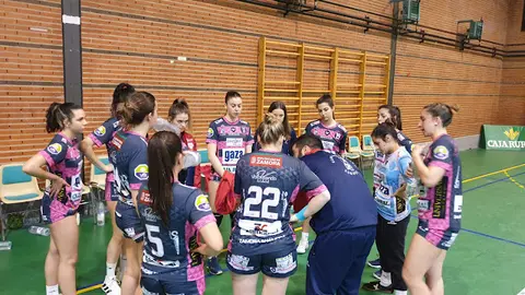 Un momento del encuentro del Leche Gaza. Fotografía: C.D. Balonmano Zamora
