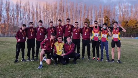 Atletas del Vino Toro Caja Rural en el Campeonato autonómicos de clubes sub20
