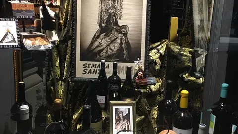 Uno de los escaparates de La Acabería