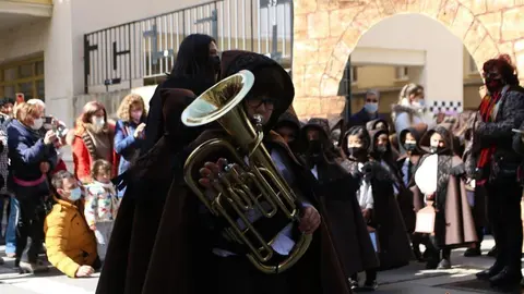 procesión de las Capas Pardas de los alumnos de la Medalla Milagrosa