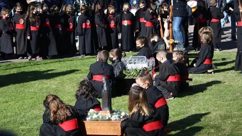Procesión alumnos Corazón de María (4)