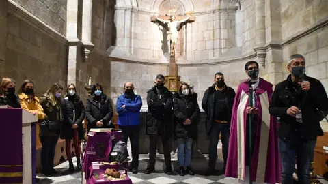 Nuevos hermanos Siete Palabras (1)
