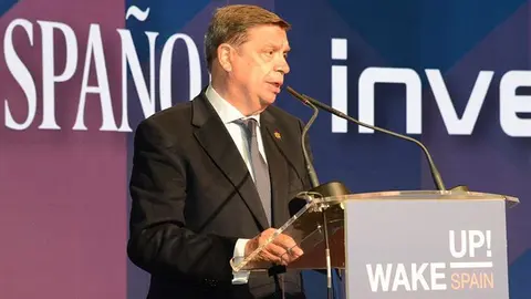 Luis Planas durante el foro económico "Wake Up, Spain!", organizado por el diario El Español