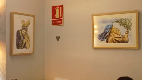 Algunas de las obras expuestas en el Café Universal