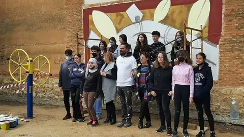 Carlos Adeva con alumnos de Toro
