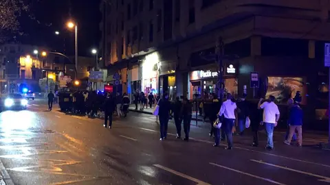 Traslado de la cruz de yugos y la corona de espinas al Museo de Semana Santa