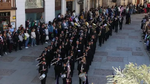 Banda de música en la procesión de la Vera Cruz