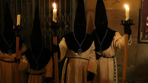 Cofradía de Nuestra Madre de las Angustias (2)