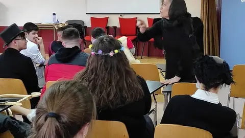 Alumnos del IES Tierra de Campos durante una de las actividades