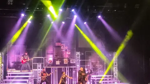 Espectáculo de rock en el Ramos Carrión