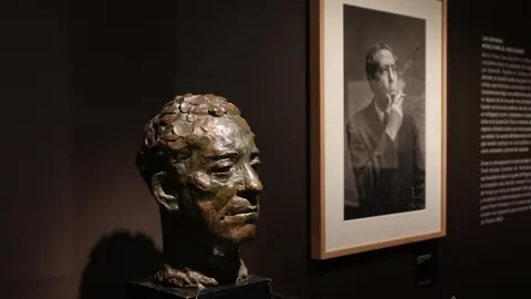 Exposición "Una Colección de Lágrimas. León Felipe y la Tertulia del Holocausto"