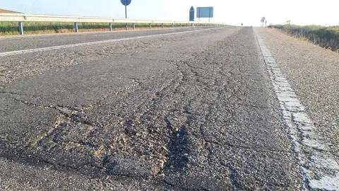Estado de la carretera entre Riego del Camino y Granja