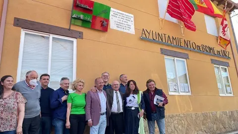 Acto de homenaje al alcalde de Brime de Urz