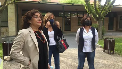 Francisca González, Irene y Mercedes Barrios, del sindicato S.A.E. de Técnicos de Enfermería