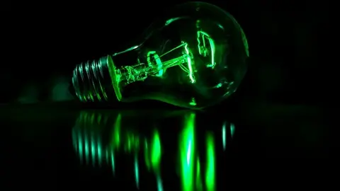 Una bombilla. Foto Facua