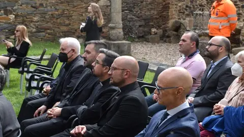 Inauguración SAUS exposición de arte religioso (7)