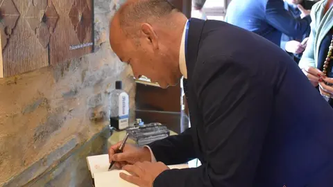 Inauguración SAUS exposición de arte religioso (22)