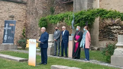 Inauguración SAUS exposición de arte religioso (37)