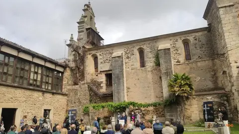 Inauguración SAUS exposición de arte religioso (39)