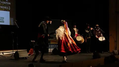 Actuación en el Teatro Ramos Carrión