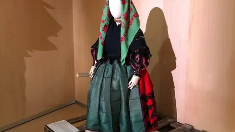 11INDUMENTARIATRADICIONAL 