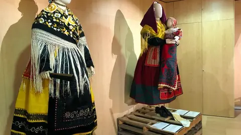 13INDUMENTARIATRADICIONAL 