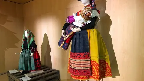 15INDUMENTARIATRADICIONAL 