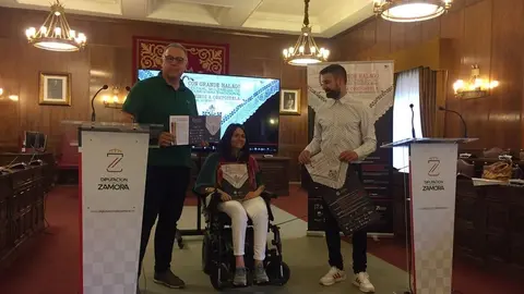 La indumentaria tradicional de las Rutas Jacobeas