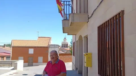 El concejal Grupo Municipal Socialista en el Ayuntamiento de La Bóveda De Toro, Constantino Palazuelo