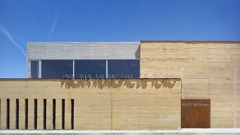 Piscina municipal Toro