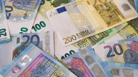 Dinero. Fotografía de archivo