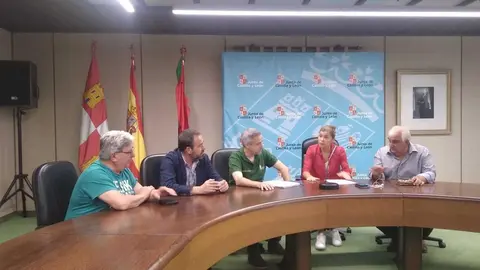 San Damián con el jefe de Medio Ambiente y Los alcaldes de Ferreras de Arriba, Villardeciervos y Sarracín de Aliste