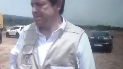 Mañueco llega al puesto de mando de Sarracín de Aliste