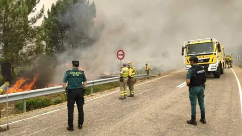 Imágenes del incendio en Sierra de la Culebra. Fotografía: GC