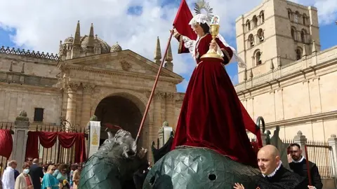 Corpus Christi (6)