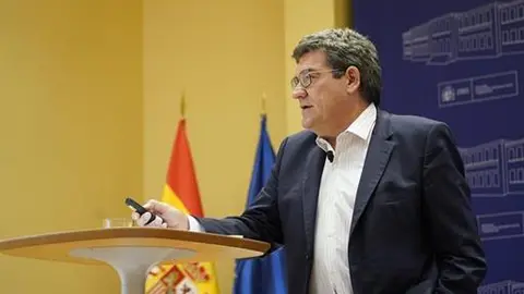 El ministro de Inclusión, Seguridad Social y Migraciones, José Luis Escrivá, durante la presentación del informe