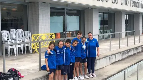 Los nadadores del Club Castilla durante el en el  VI Campeonato Alevín de Verano