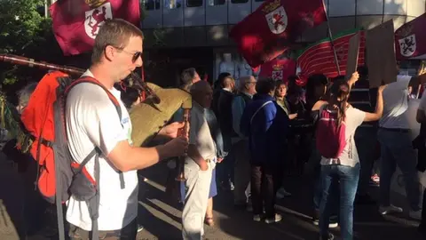 Protesta Barcial del Barco (21)